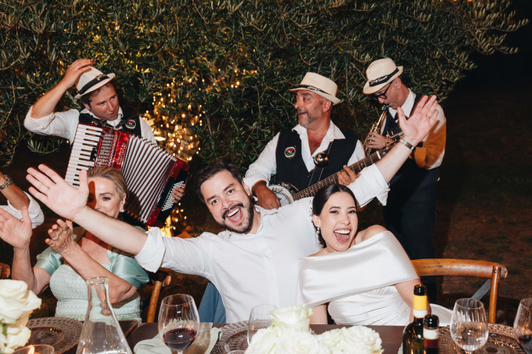 Um Casamento Simbólico na Toscana: I&L em Pienza